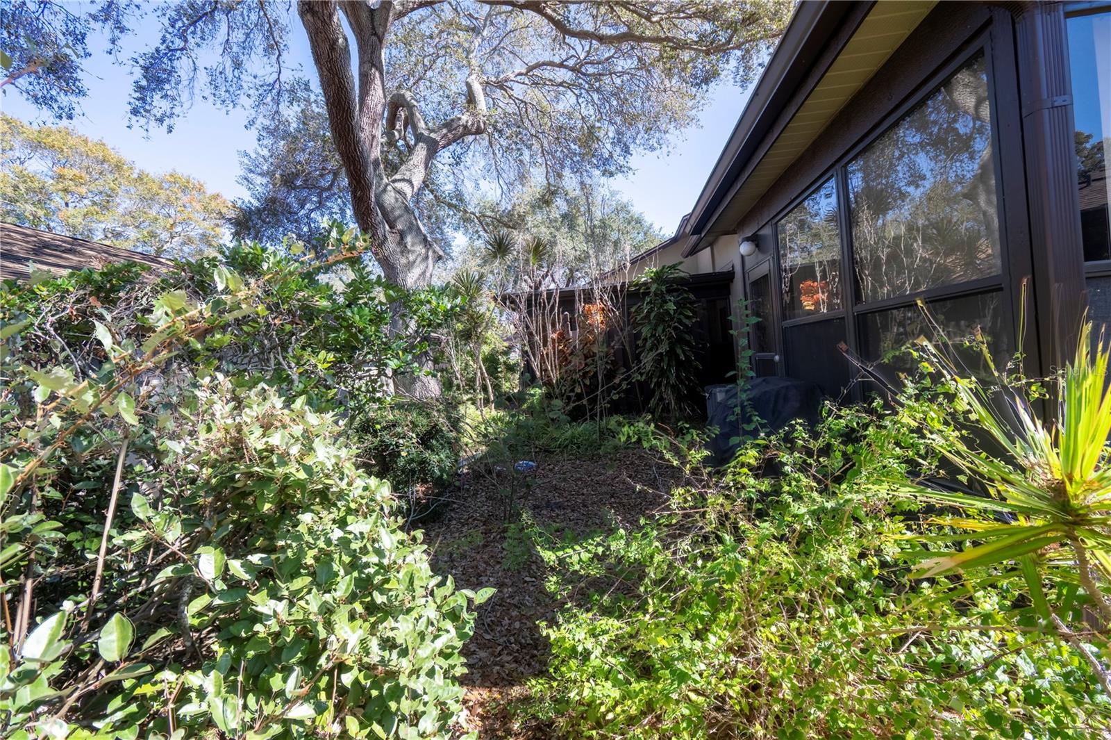 Image 46 of 68 For 1684 Fry Court