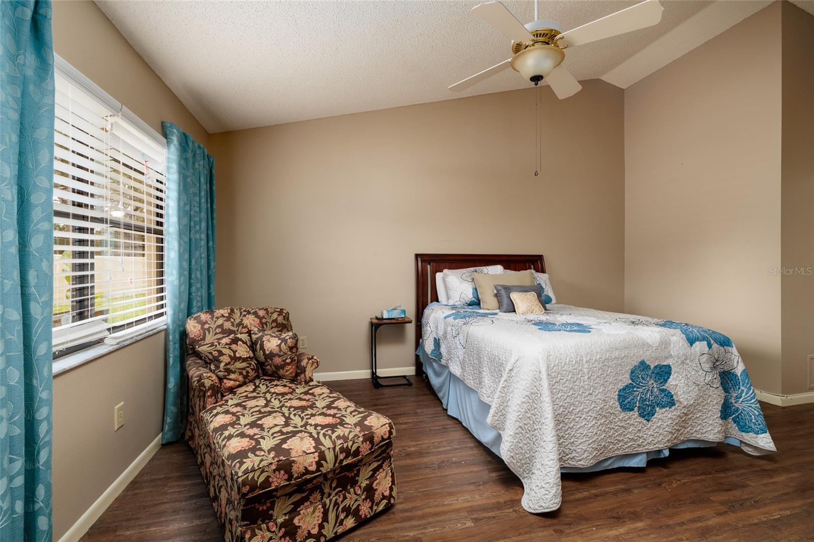 Image 14 of 30 For 1696 Fry Court