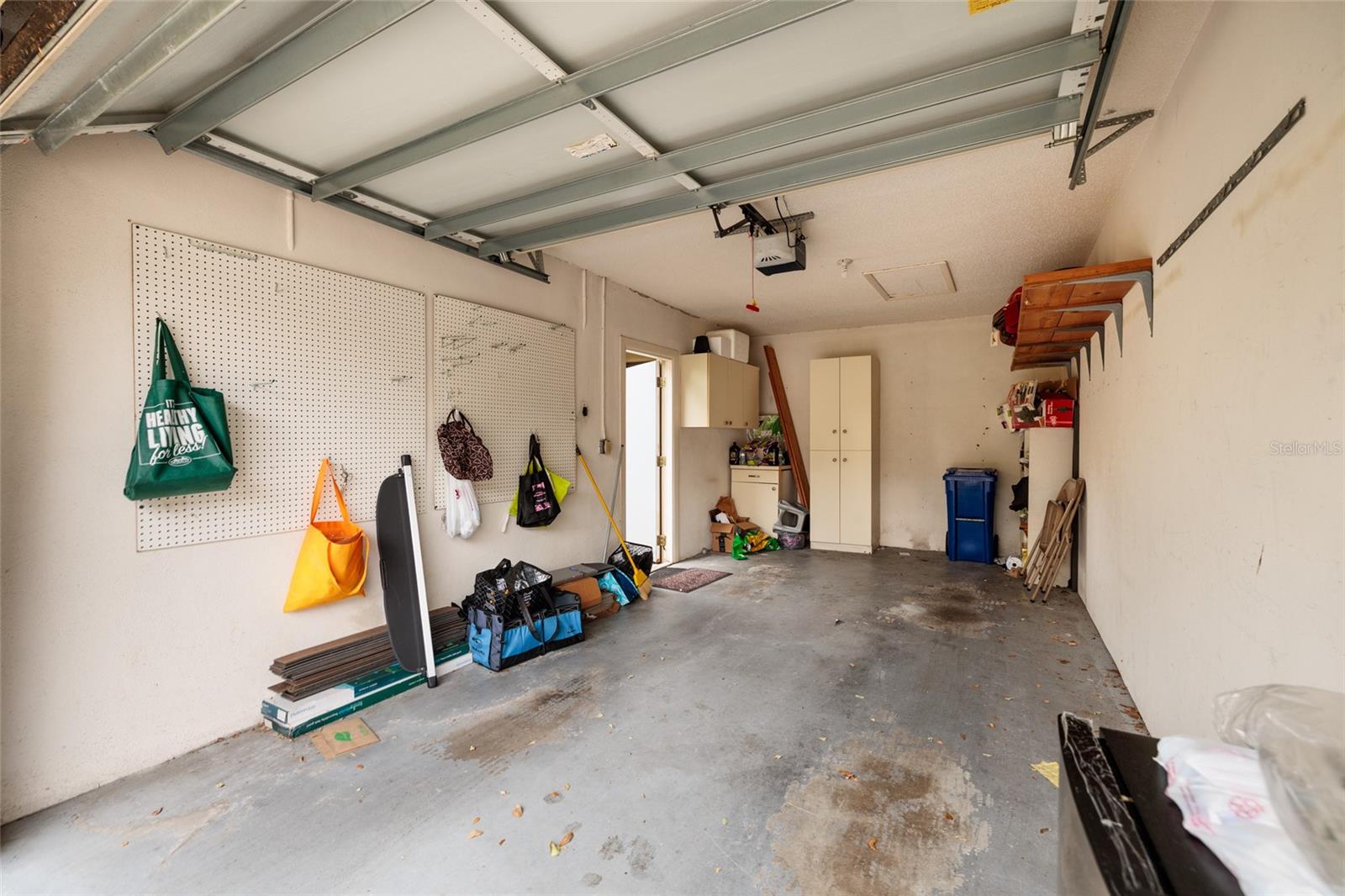 Image 22 of 30 For 1696 Fry Court