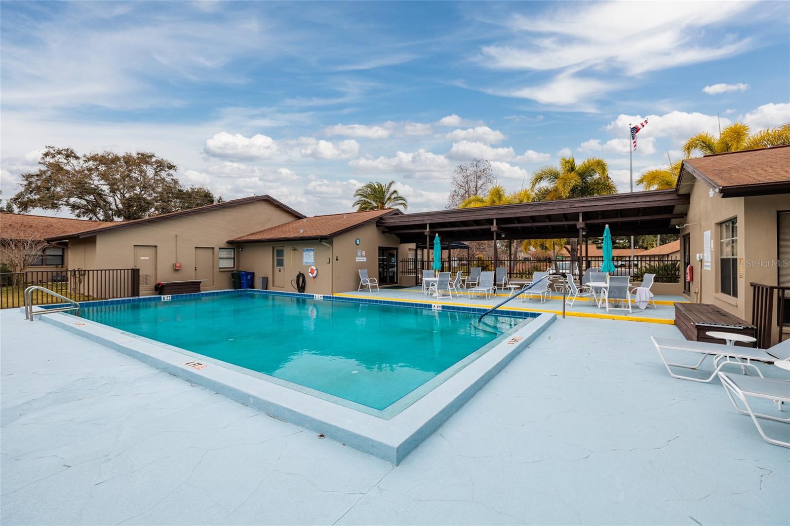 Image 24 of 30 For 1696 Fry Court