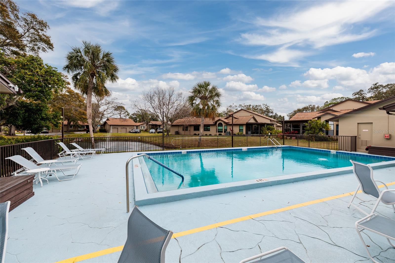 Image 25 of 30 For 1696 Fry Court