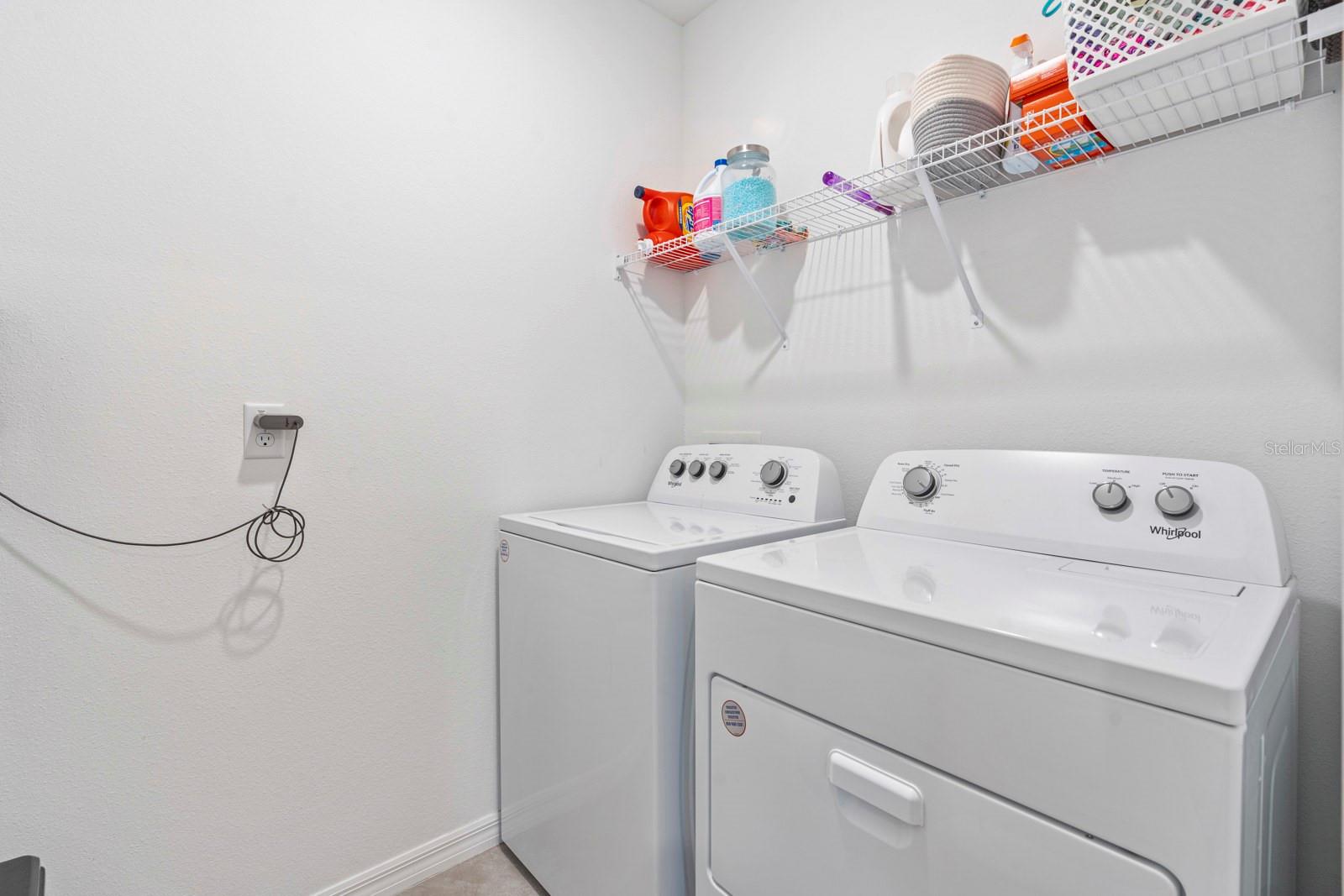 Listing photo id 14 for 3505 Thistle Bank Court