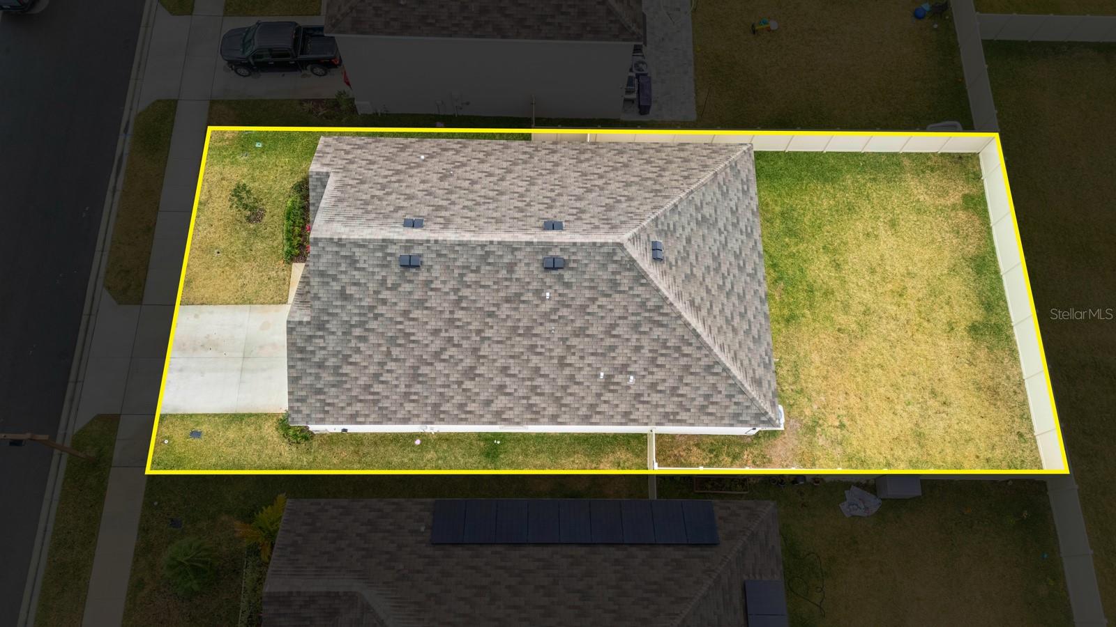 Listing photo id 49 for 3505 Thistle Bank Court