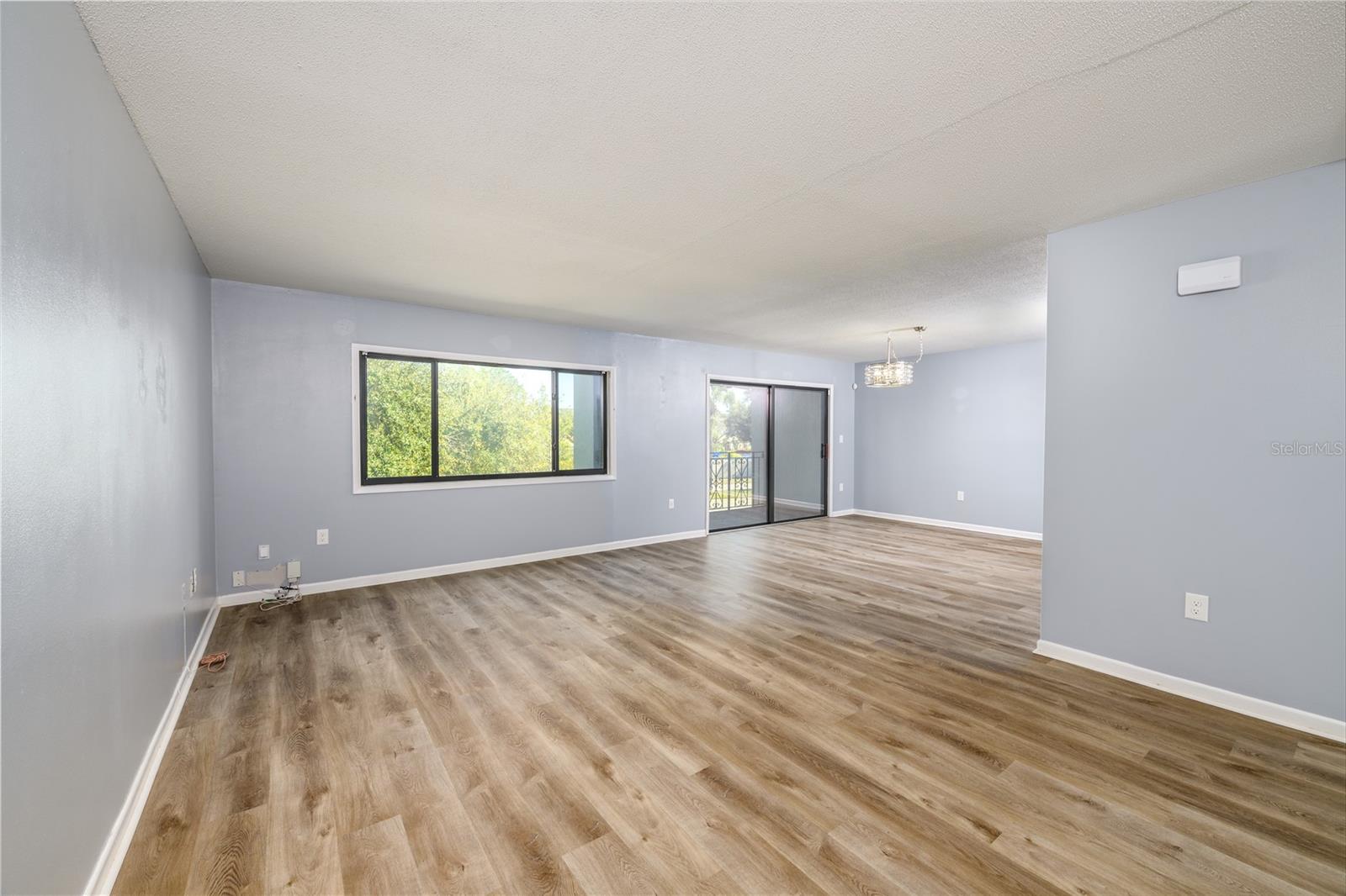 Image 17 of 49 For 6304 Grand Bahama Circle D