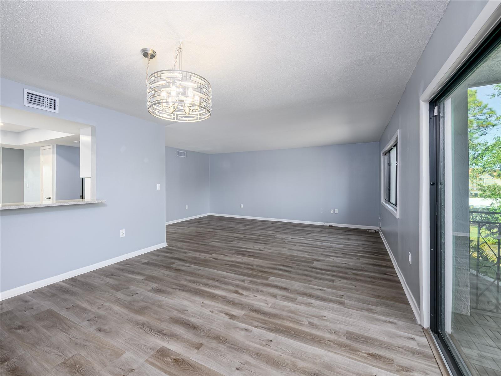 Image 18 of 49 For 6304 Grand Bahama Circle D