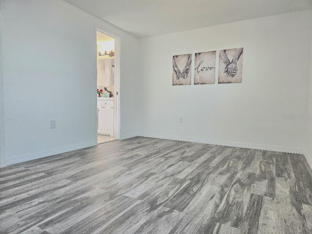 Image 10 of 24 For 11225 Snyder Avenue