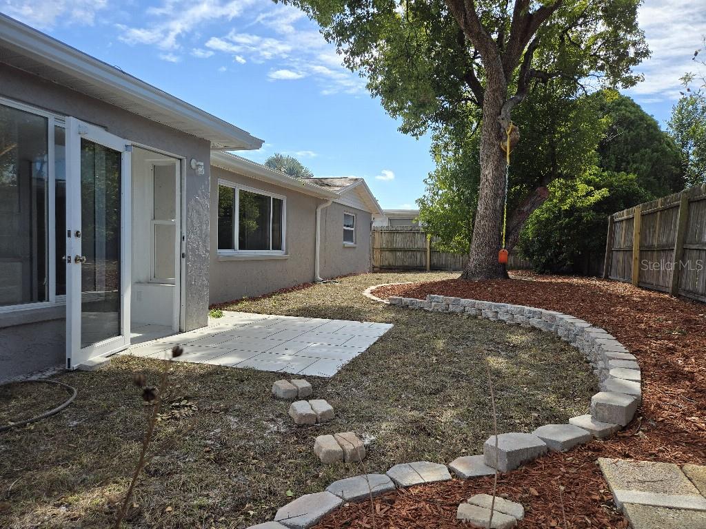 Image 21 of 24 For 11225 Snyder Avenue