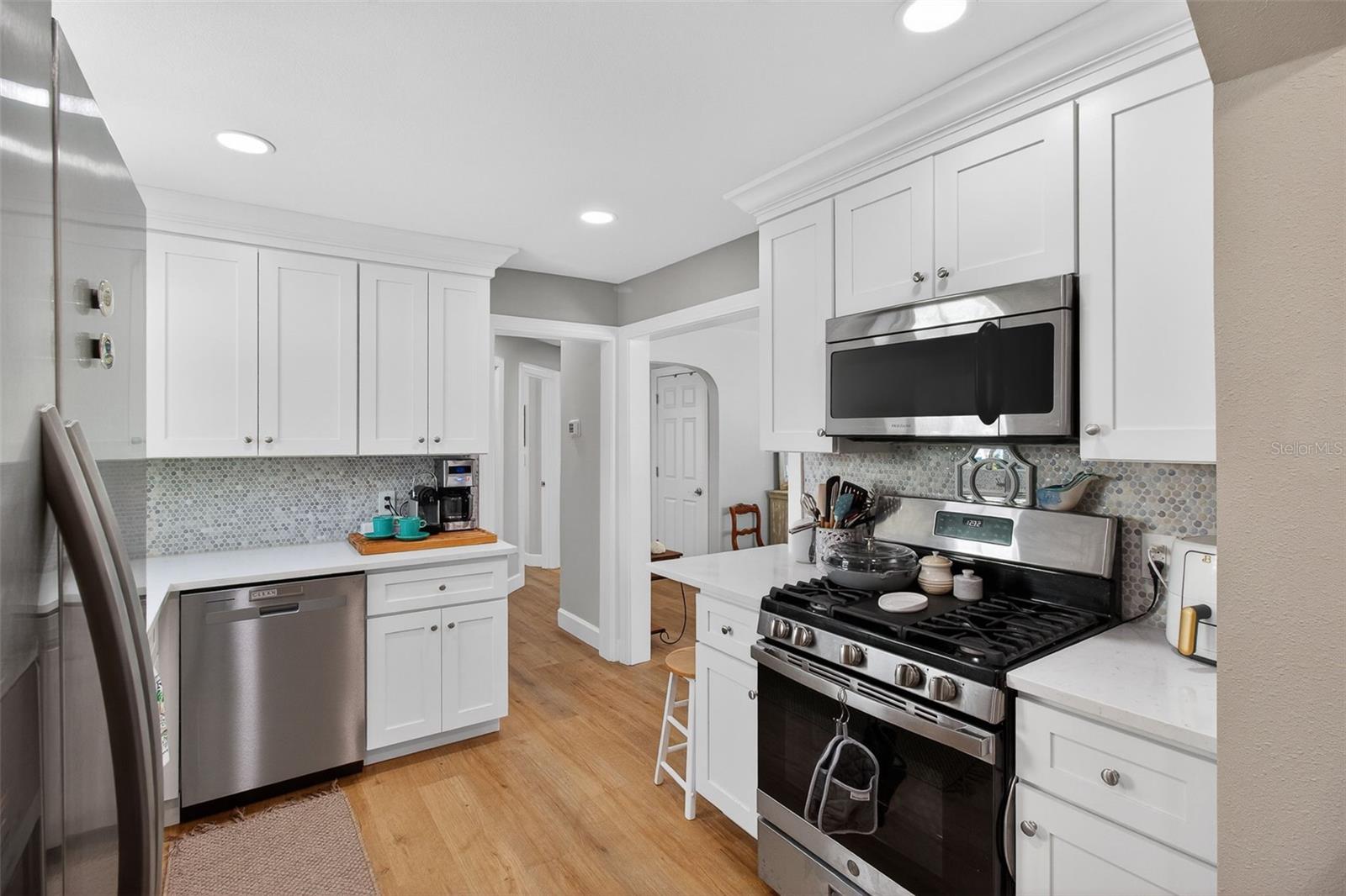 Image 13 of 47 For 741 Lantana Avenue