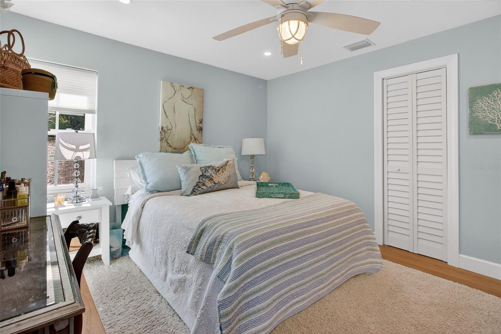 Image 16 of 47 For 741 Lantana Avenue