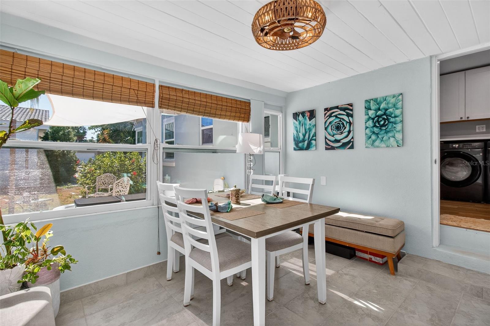 Image 22 of 47 For 741 Lantana Avenue