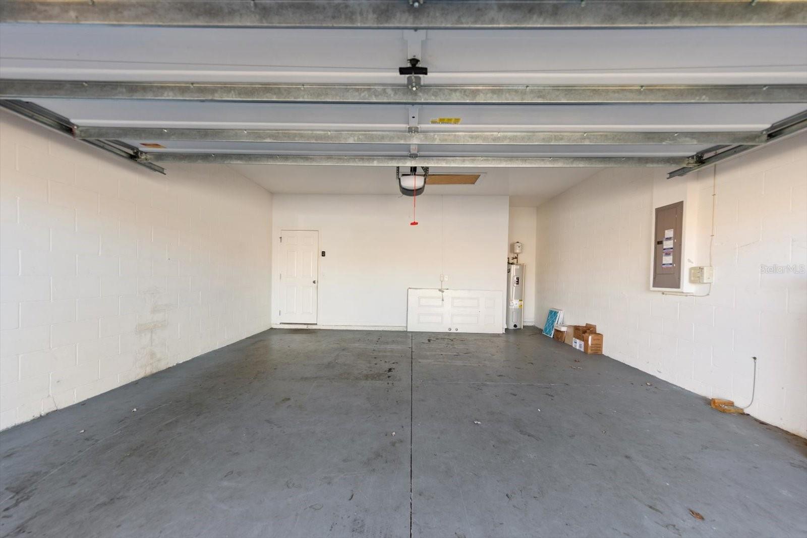 Image 26 of 43 For 2302 Barracuda Court