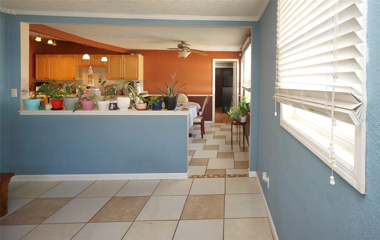 Image 5 of 22 For 3716 52nd Street