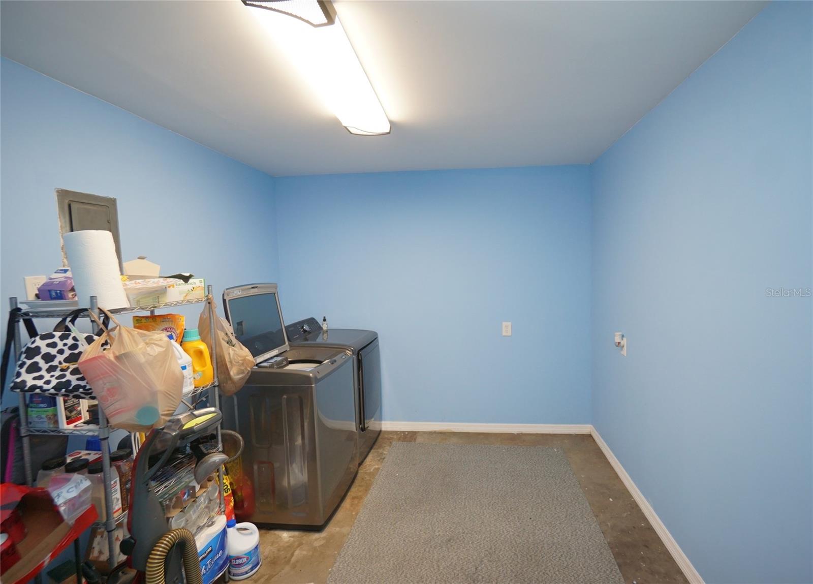 Image 9 of 22 For 3716 52nd Street