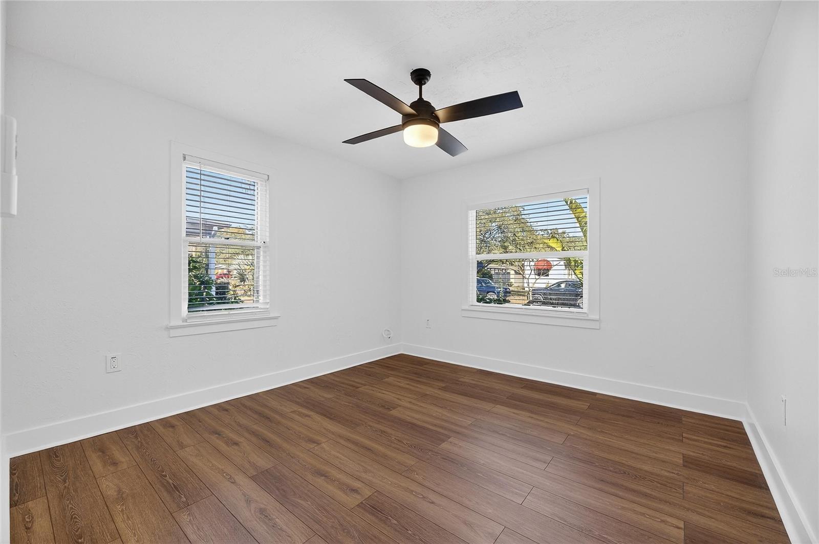 Image 24 of 52 For 1407 North Street 1