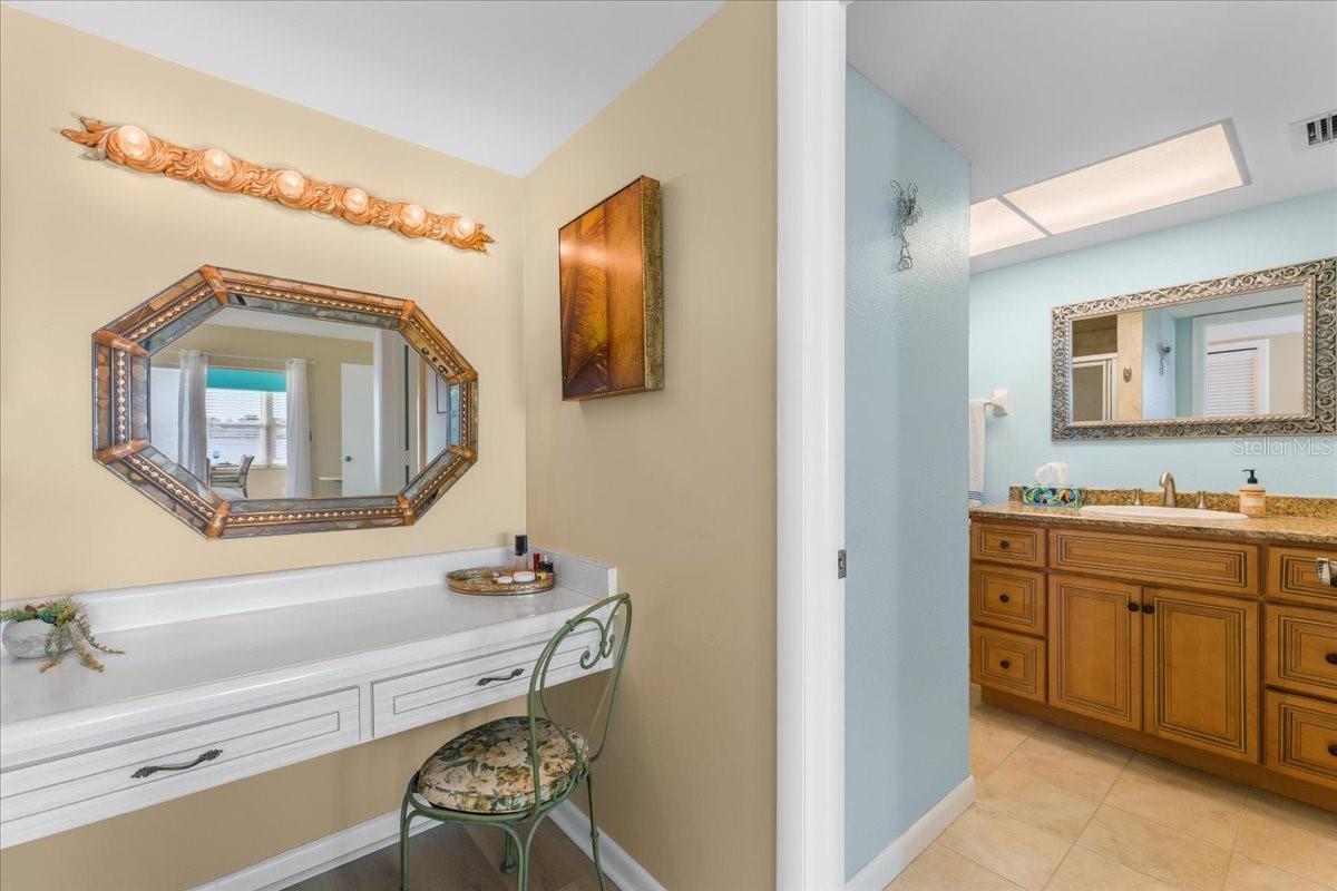 Image 16 of 42 For 5020 Brittany Drive S 118