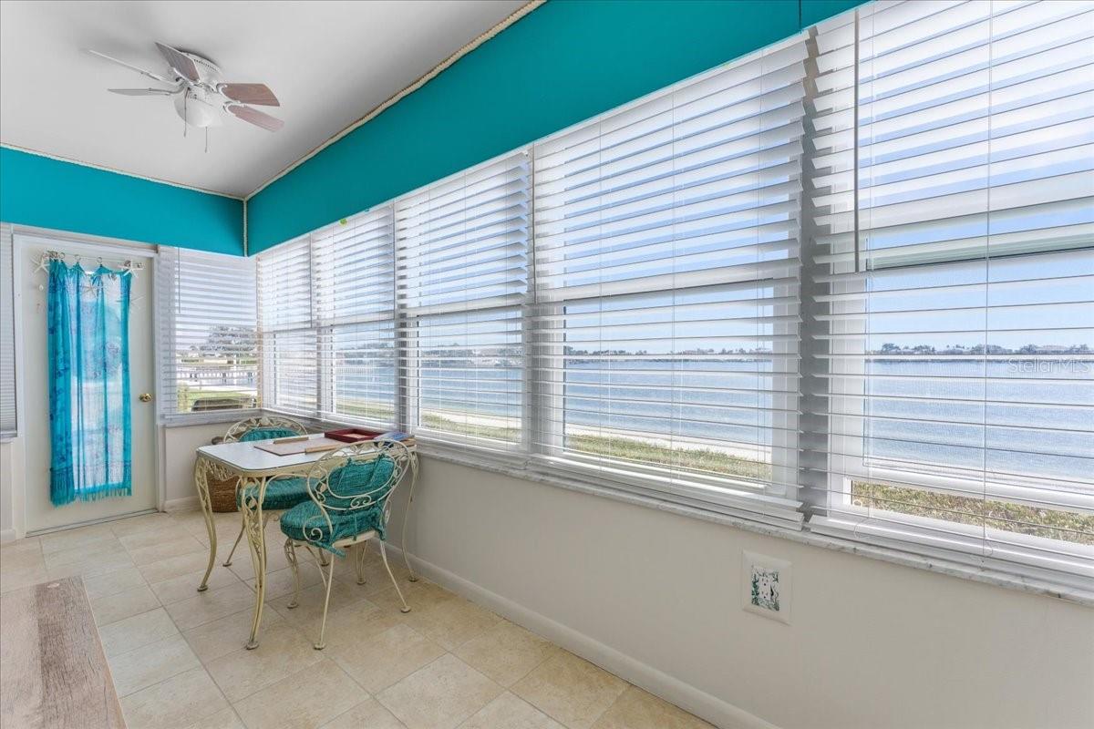 Image 20 of 42 For 5020 Brittany Drive S 118