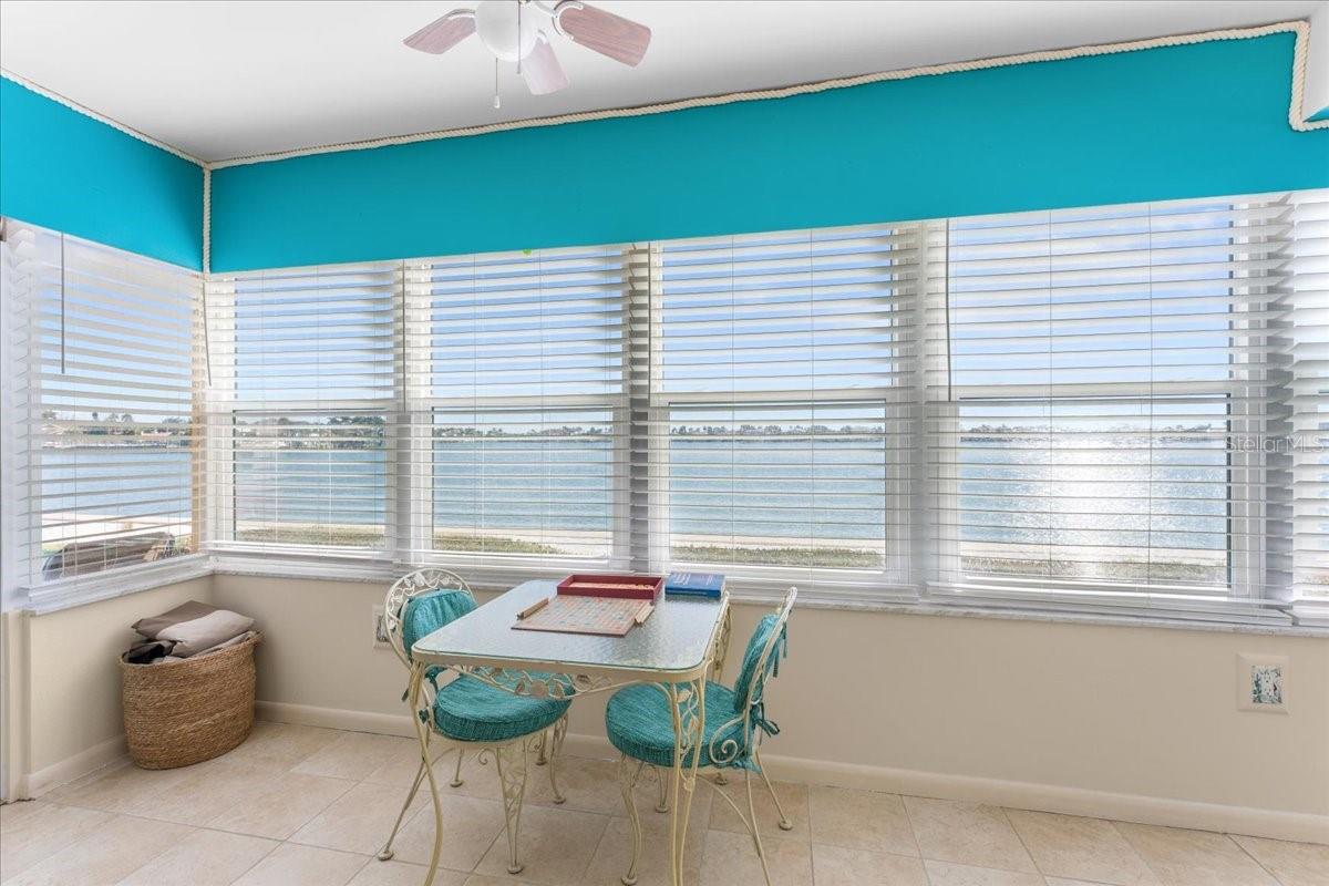 Image 21 of 42 For 5020 Brittany Drive S 118