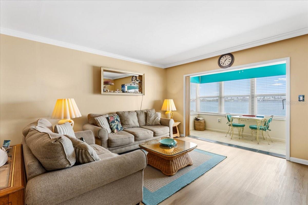 Image 3 of 42 For 5020 Brittany Drive S 118