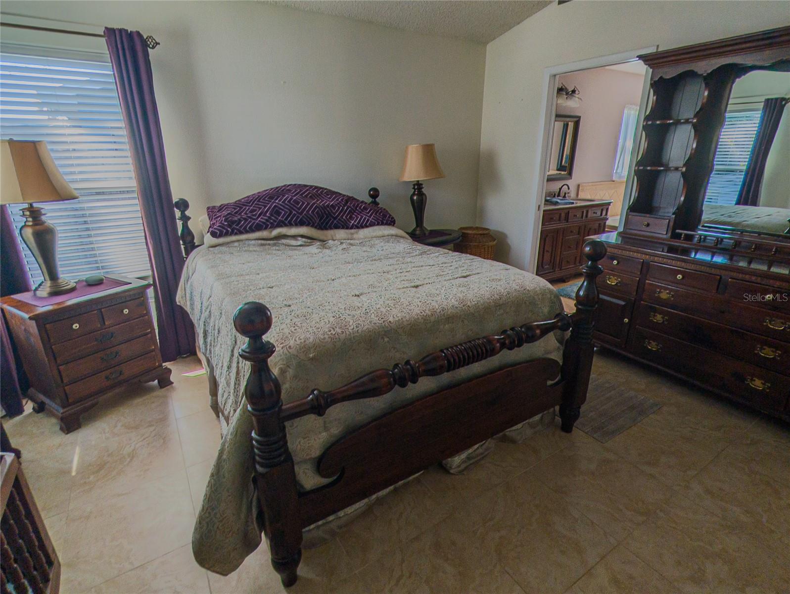 Image 15 of 26 For 1510 Storington Avenue