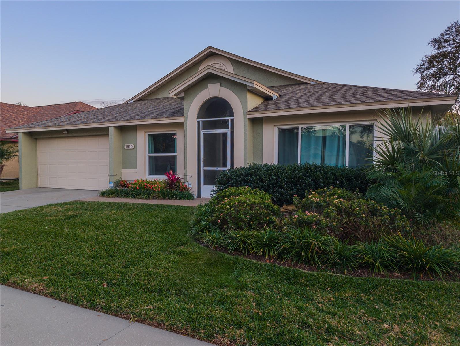 Image 2 of 26 For 1510 Storington Avenue