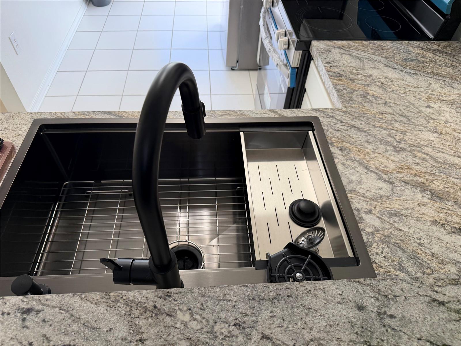 Image 12 of 42 For 1206 Kennewick Court