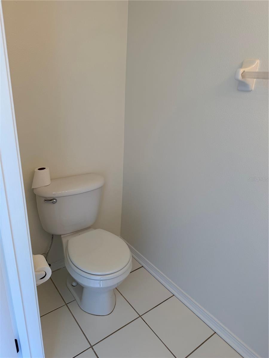 Image 14 of 42 For 1206 Kennewick Court