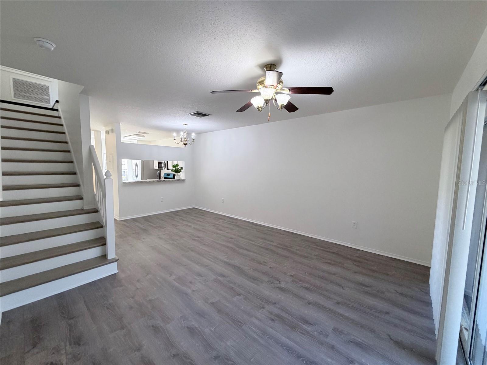 Image 19 of 42 For 1206 Kennewick Court