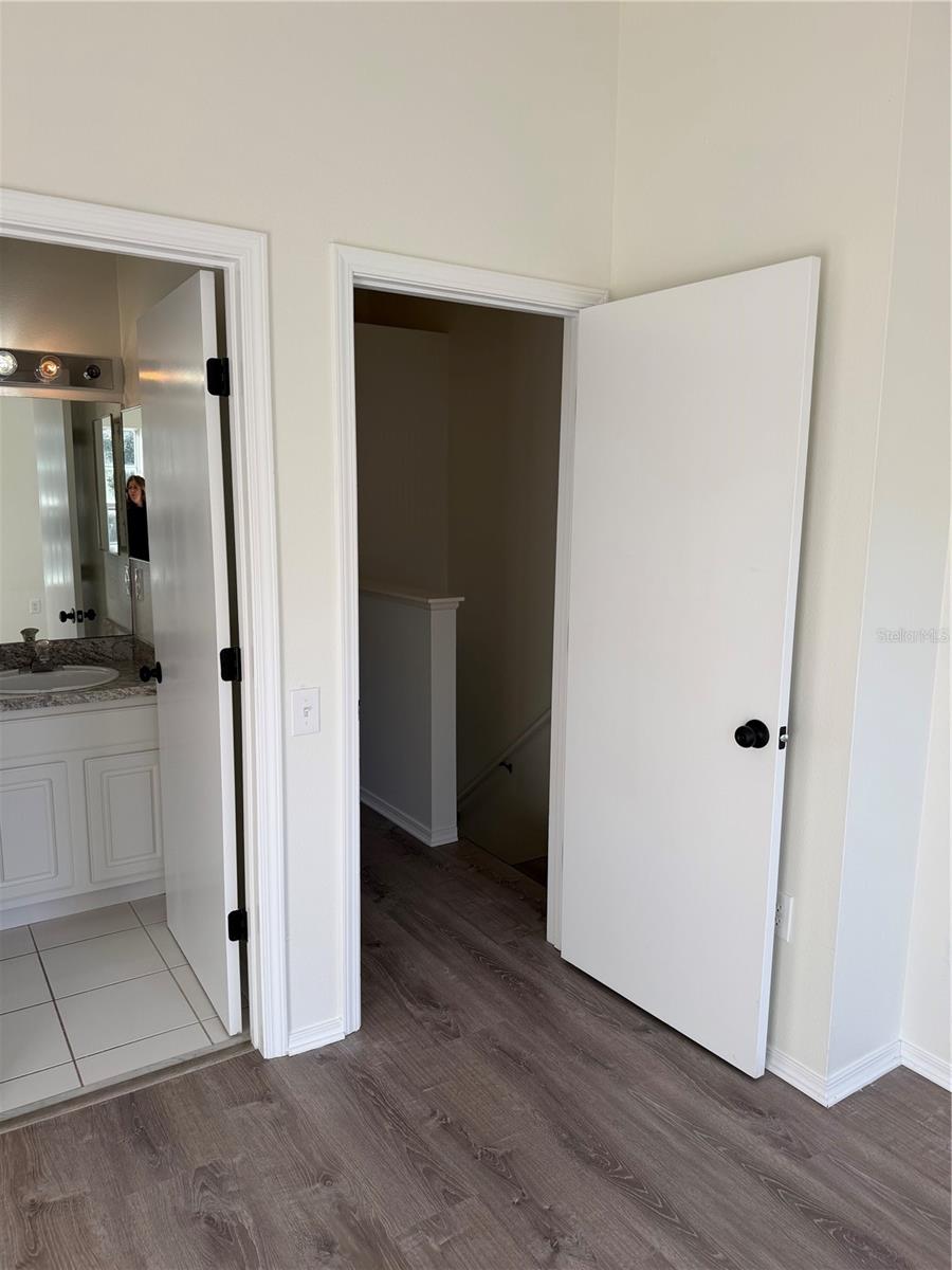 Image 24 of 42 For 1206 Kennewick Court