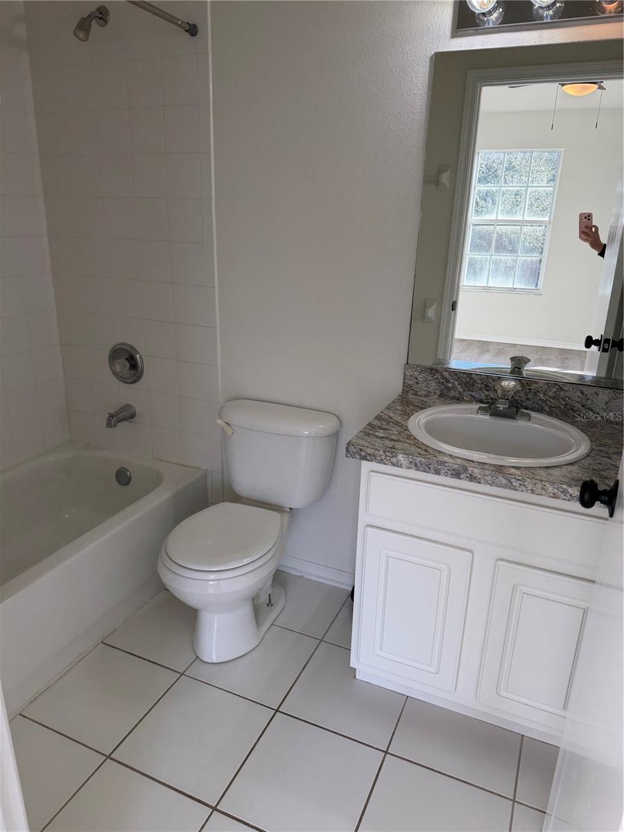 Image 27 of 42 For 1206 Kennewick Court