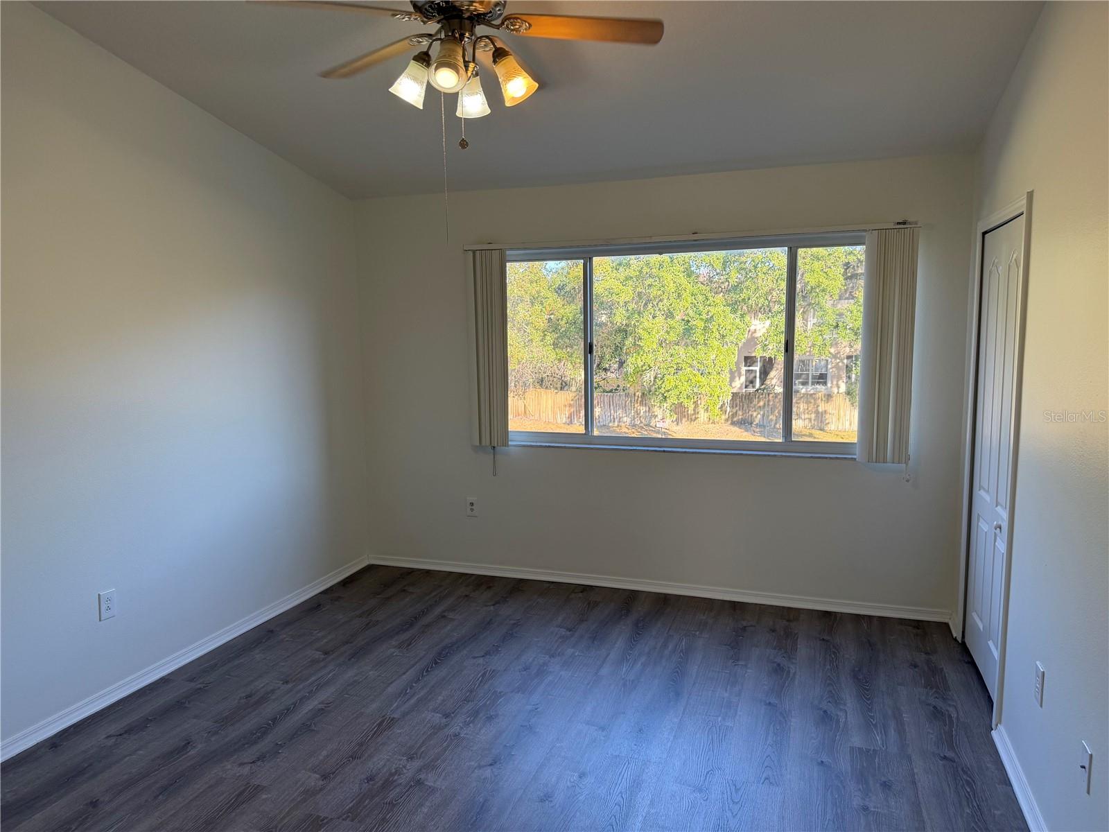 Image 29 of 42 For 1206 Kennewick Court