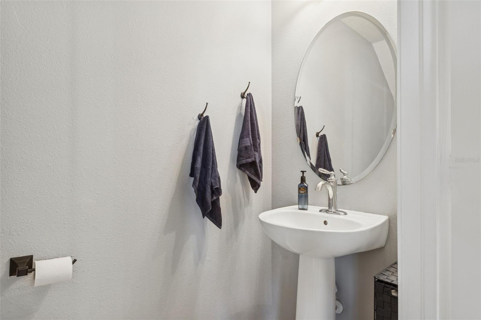 Image 12 of 33 For 9205 English Oaks Lane