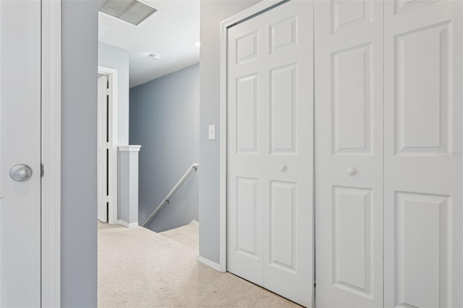 Image 13 of 33 For 9205 English Oaks Lane