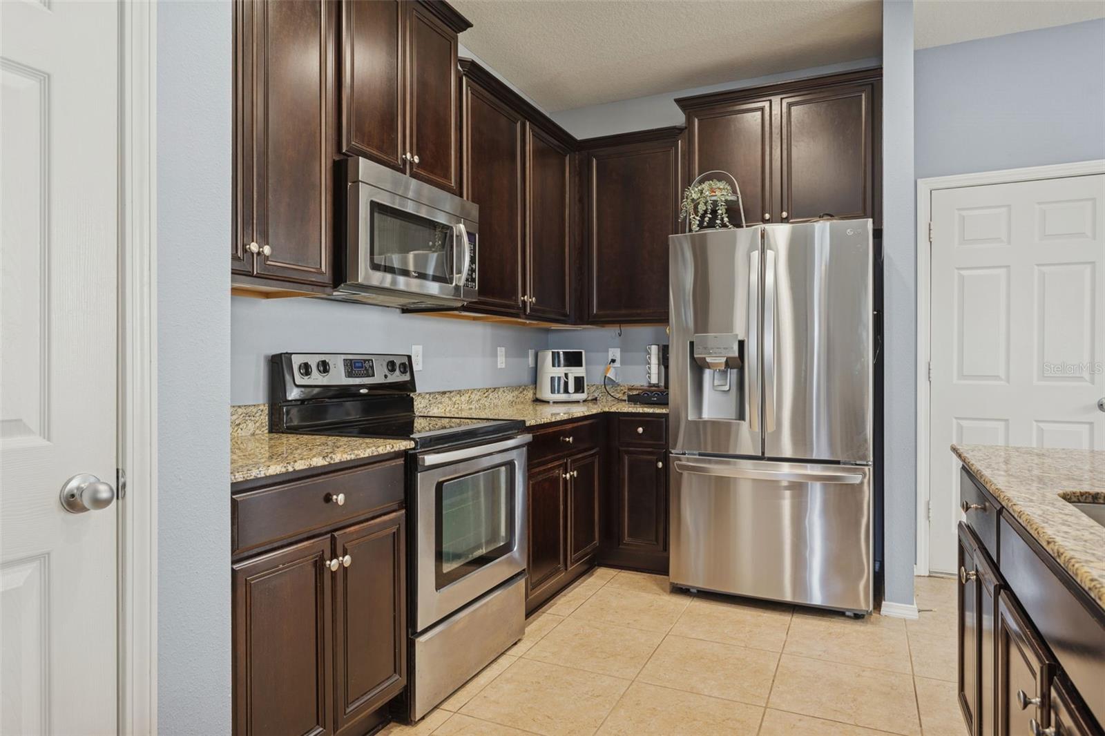 Image 8 of 33 For 9205 English Oaks Lane