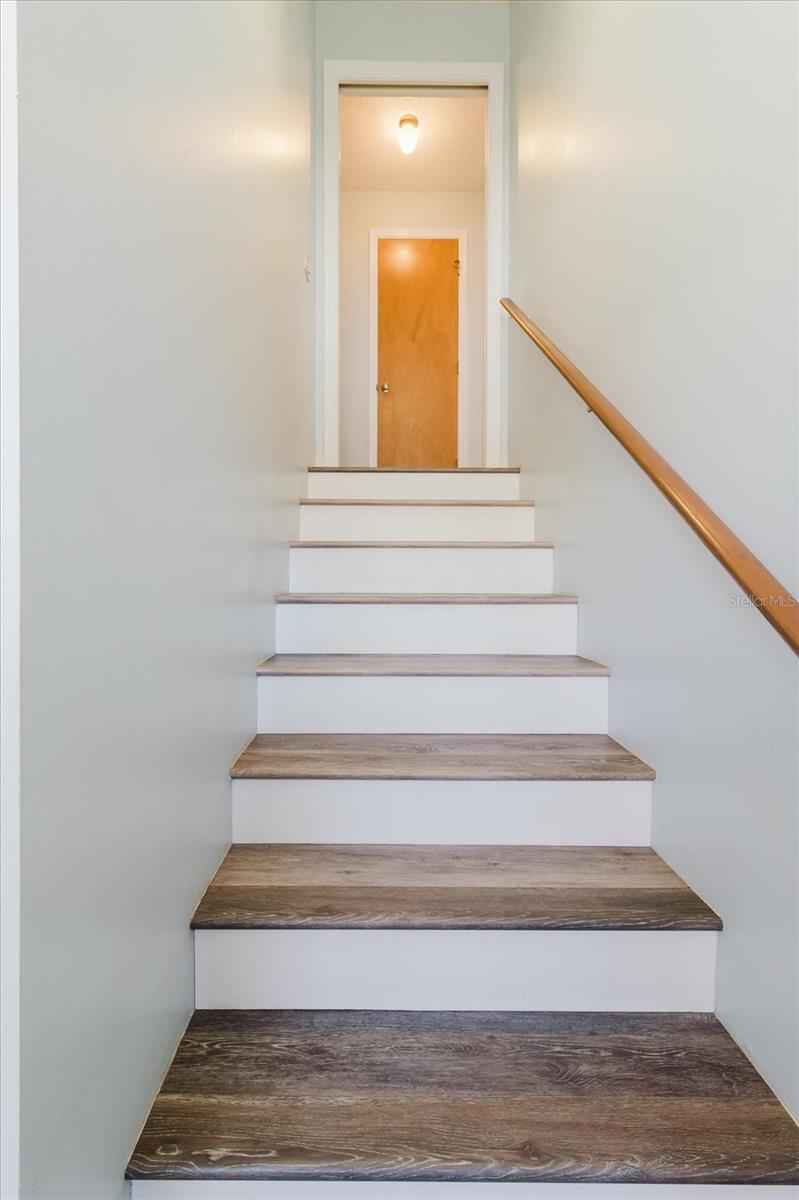 Image 40 of 81 For 28330 Peterson Camp Road