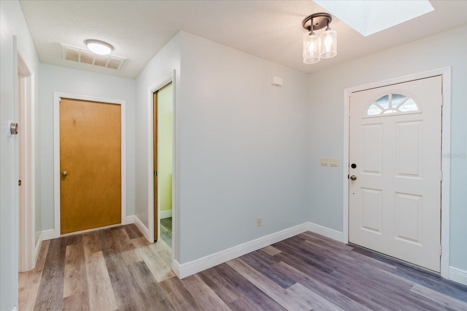 Image 9 of 81 For 28330 Peterson Camp Road