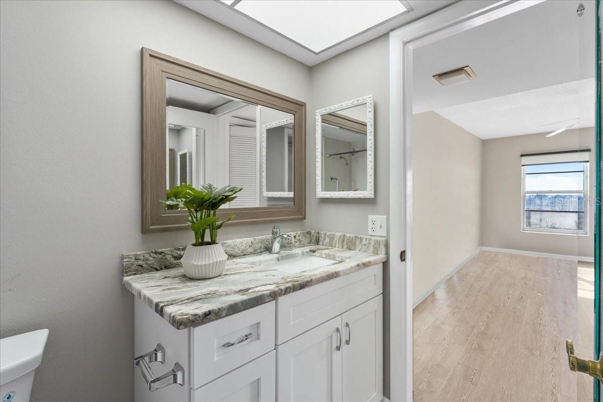 Listing photo id 12 for 4900 Brittany Drive S 610