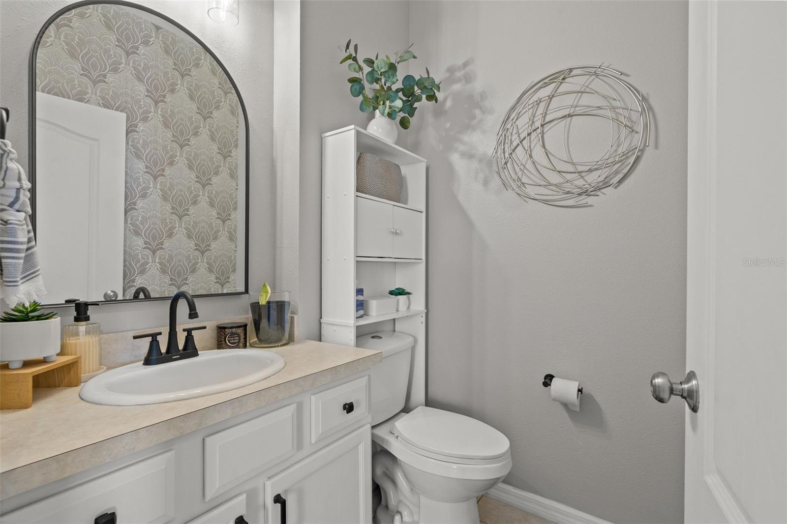 Image 25 of 63 For 8540 Southern Charm Circle