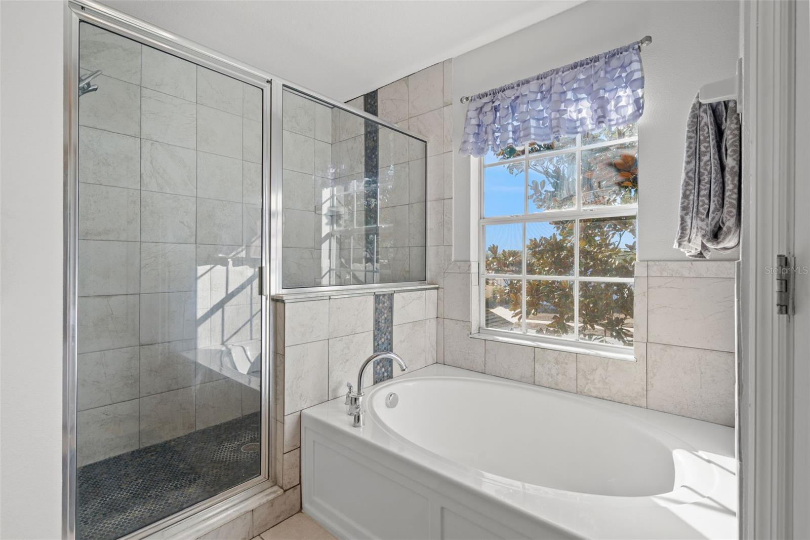 Image 37 of 63 For 8540 Southern Charm Circle