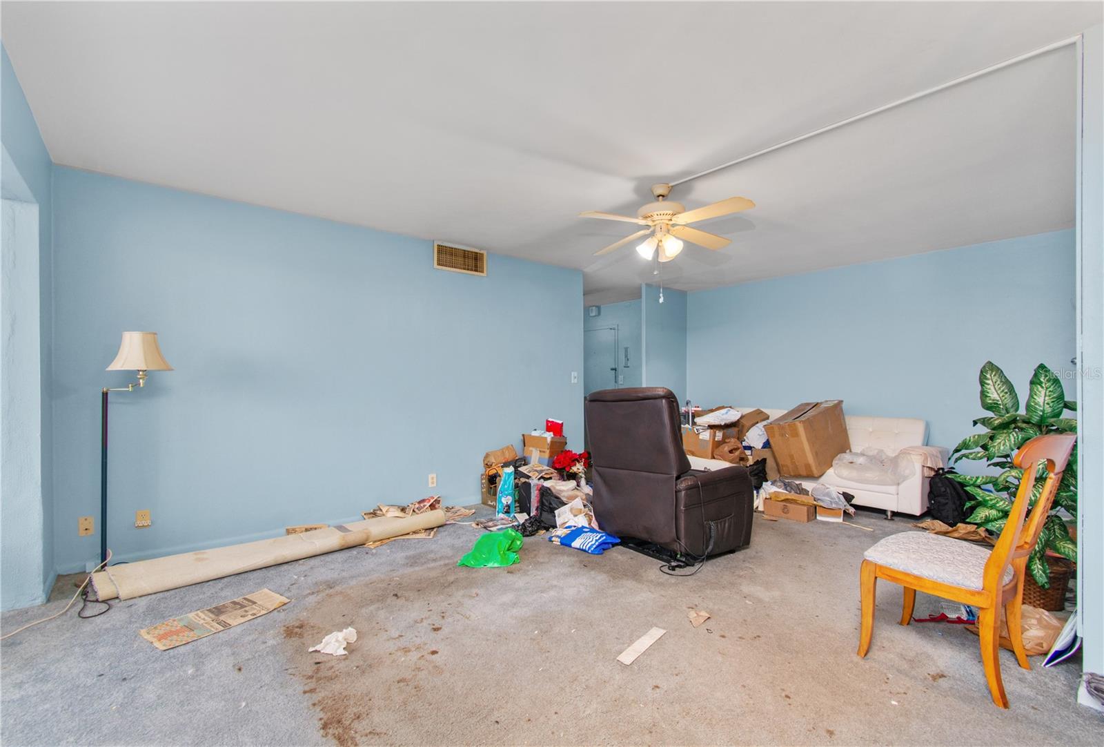 Listing photo id 18 for 7200 Sunshine Skyway Lane S 2a