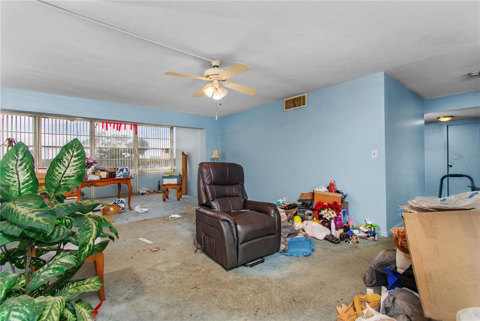 Listing photo id 19 for 7200 Sunshine Skyway Lane S 2a