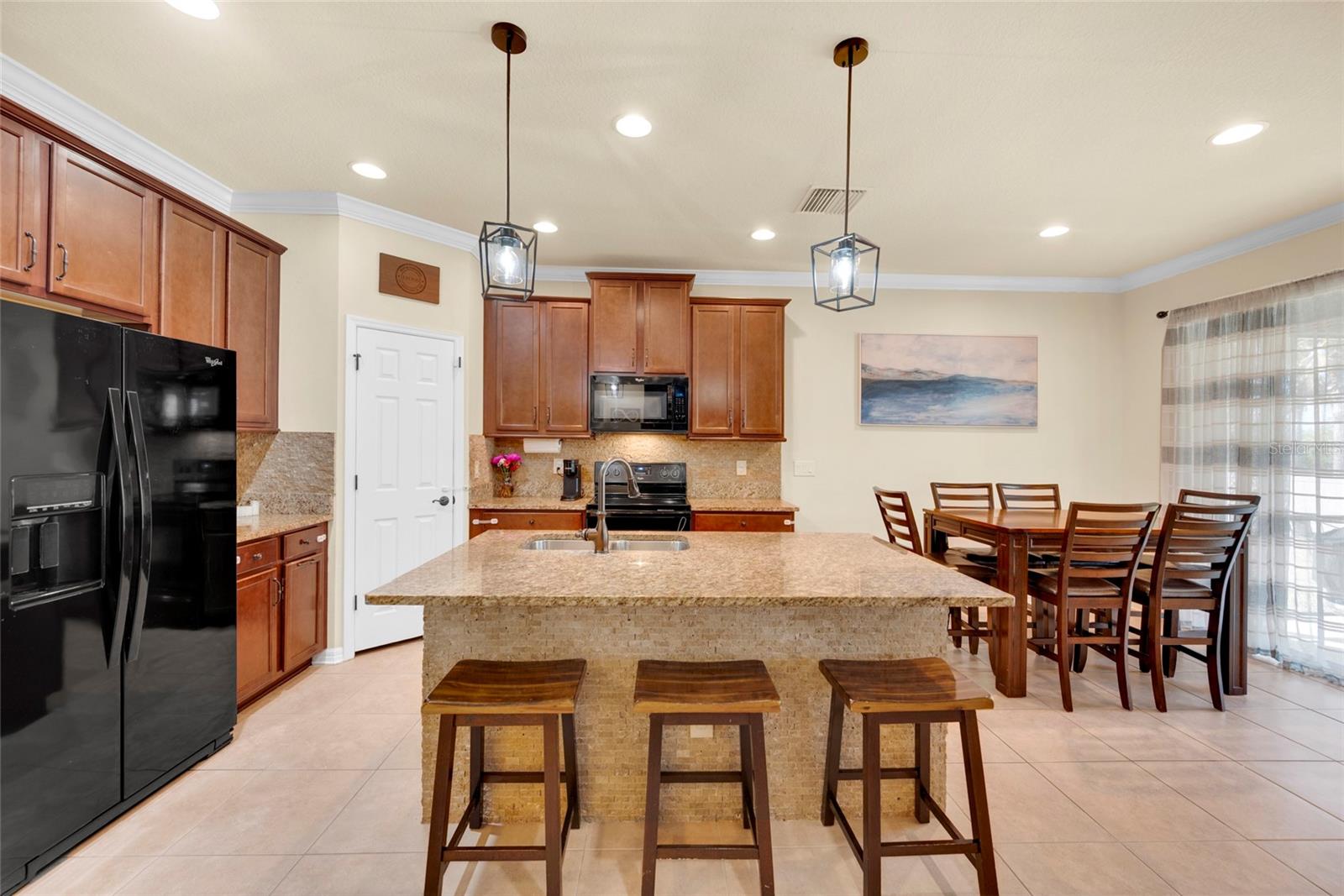 Image 22 of 67 For 3147 Mela Court