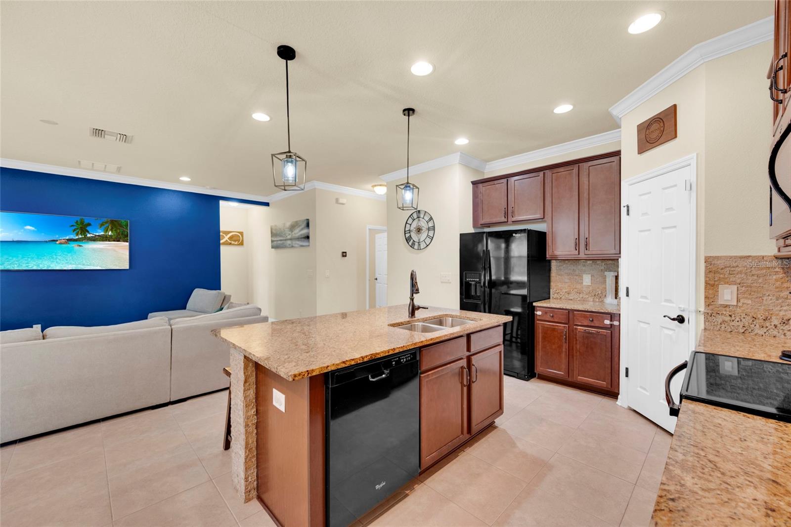 Image 23 of 67 For 3147 Mela Court