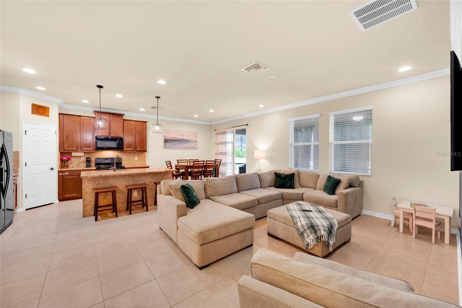 Image 25 of 67 For 3147 Mela Court