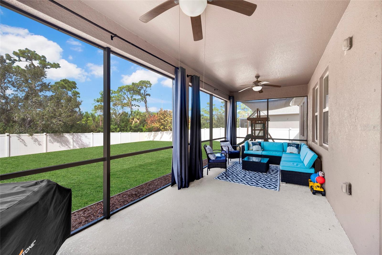 Image 34 of 67 For 3147 Mela Court