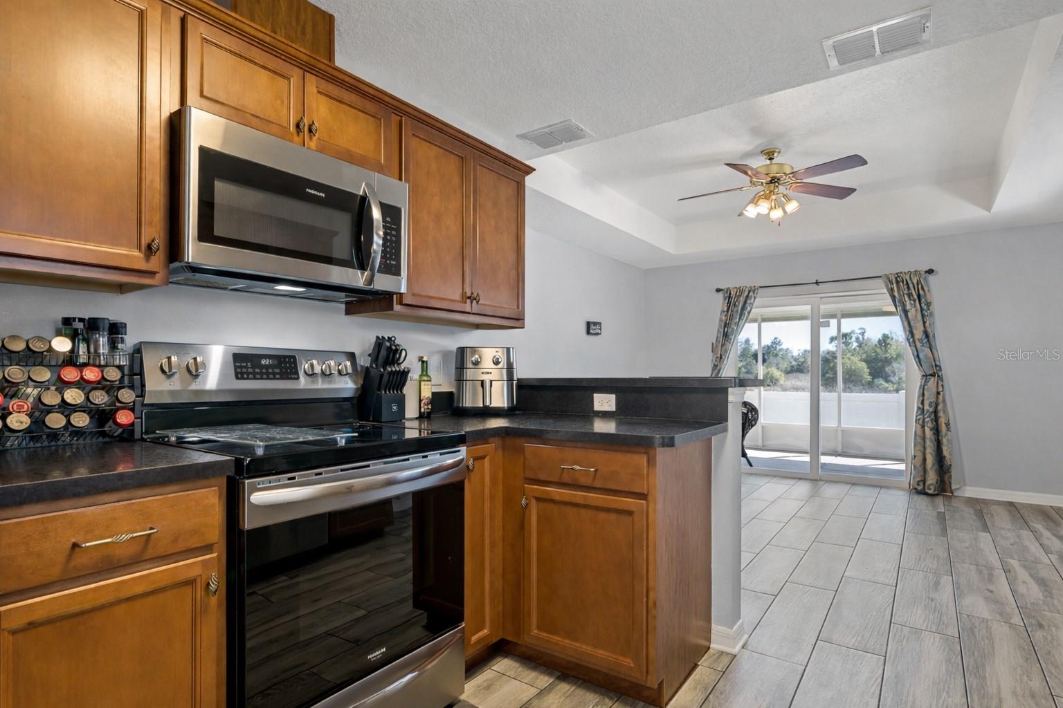 Image 11 of 50 For 7932 Harbor Bridge Boulevard