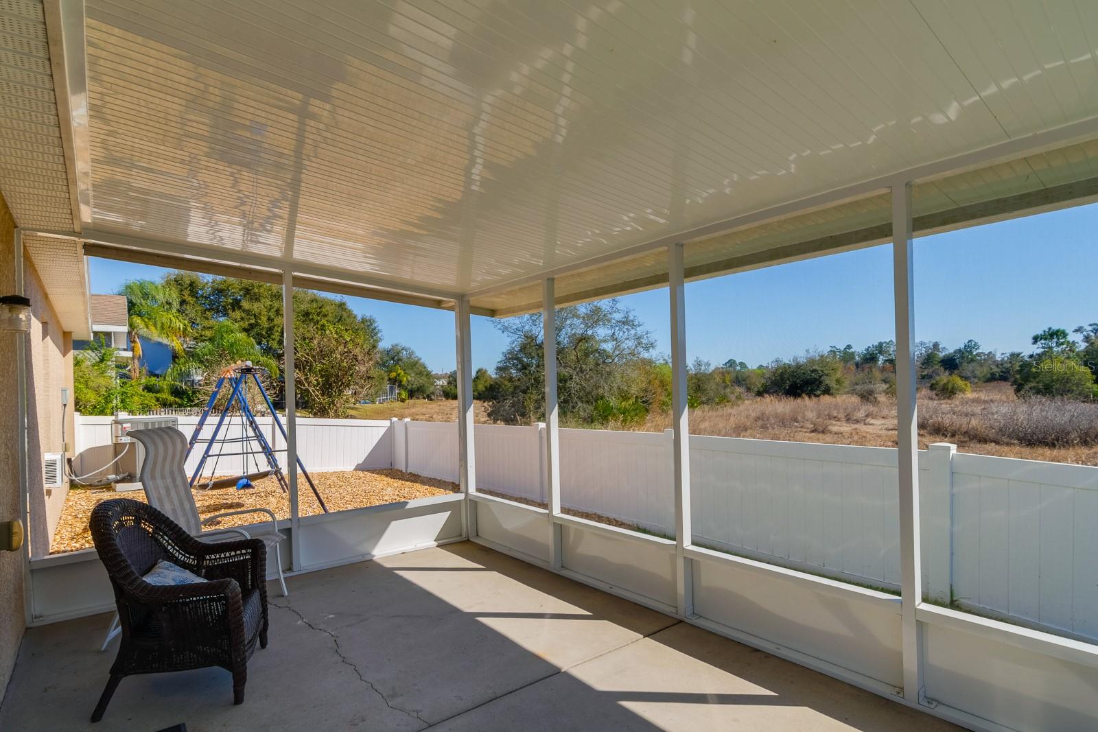 Image 14 of 50 For 7932 Harbor Bridge Boulevard