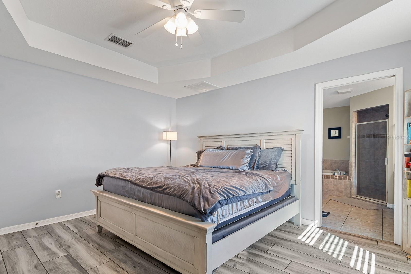 Image 16 of 50 For 7932 Harbor Bridge Boulevard