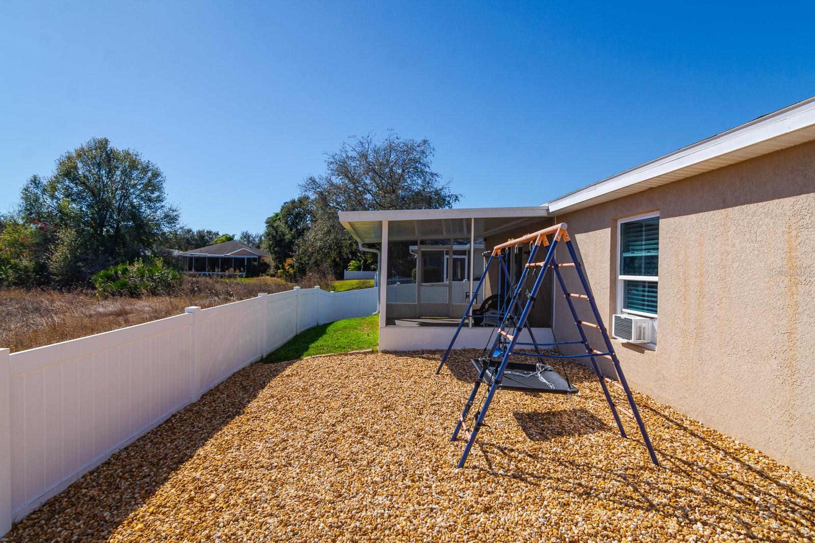 Image 37 of 50 For 7932 Harbor Bridge Boulevard