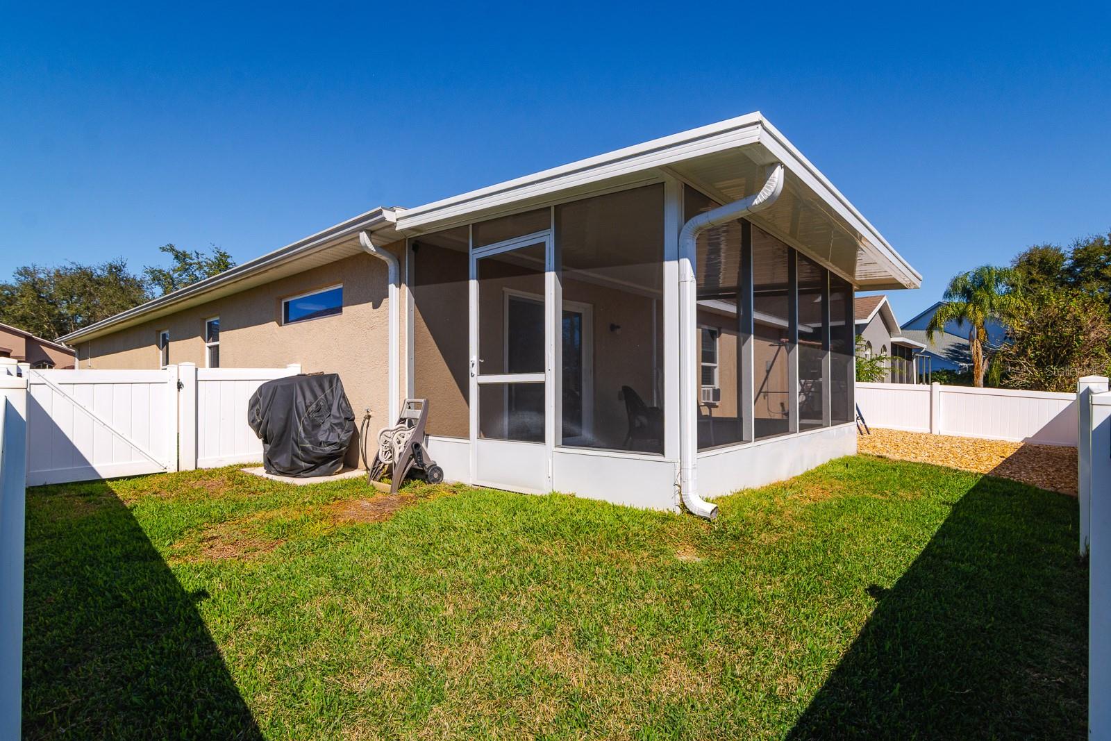 Image 45 of 50 For 7932 Harbor Bridge Boulevard