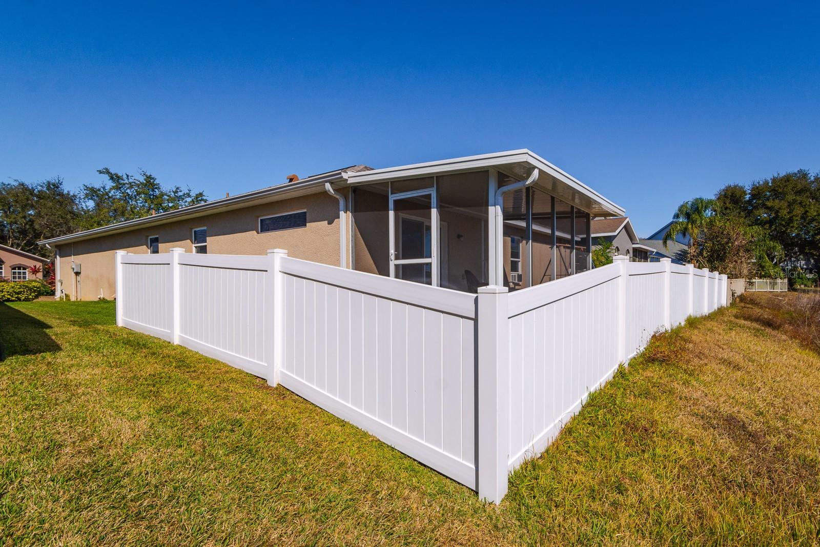 Image 46 of 50 For 7932 Harbor Bridge Boulevard